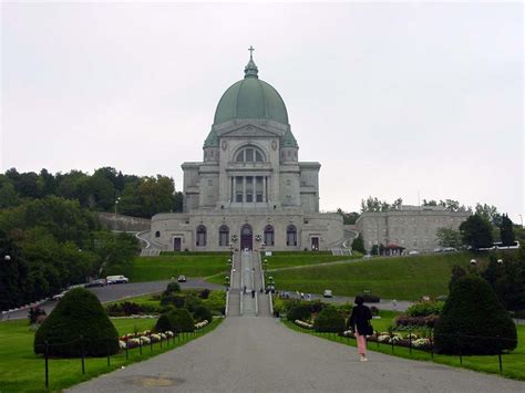 famous churches in montreal